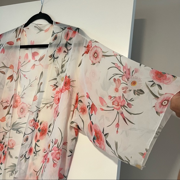 Floral Open Robe Coverup Top - Picture 3 of 13